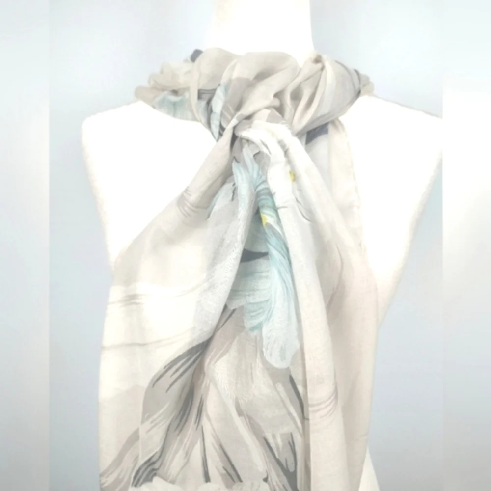 Echo 23 NYC Women's Grey Blue Floral Scarf One Size